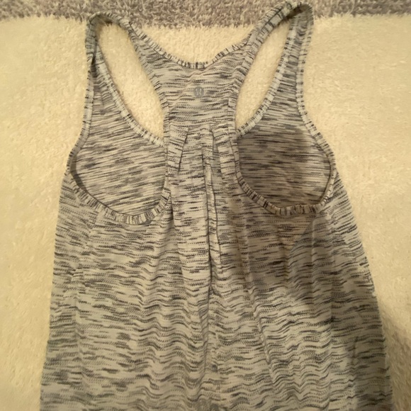 Lululemon tank top - Picture 5 of 6